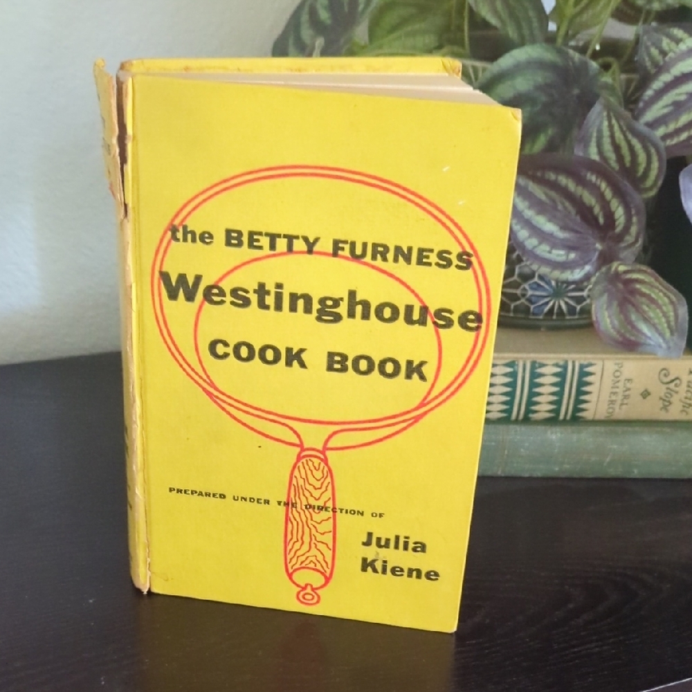 Vintage Westinghouse Cook Book by Julia Kiene